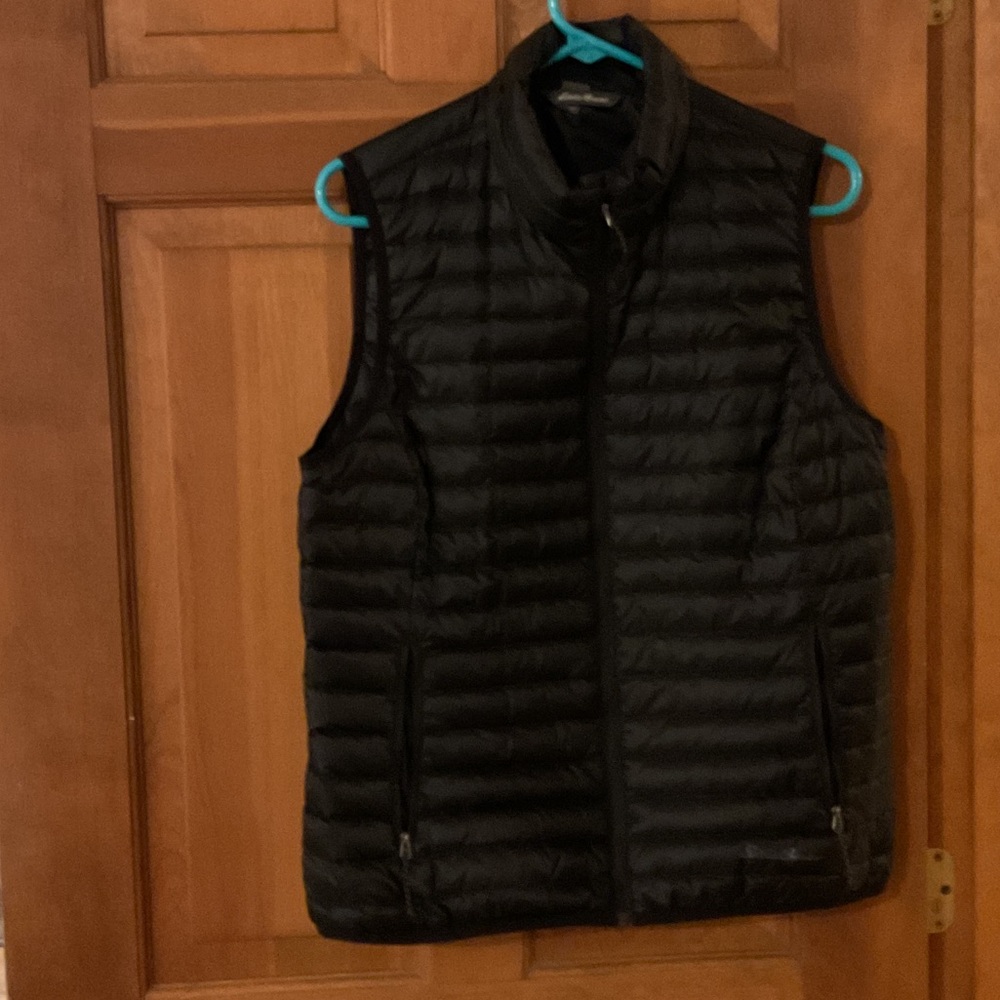 Woman’s Eddie Bauer Black  Down vest size M